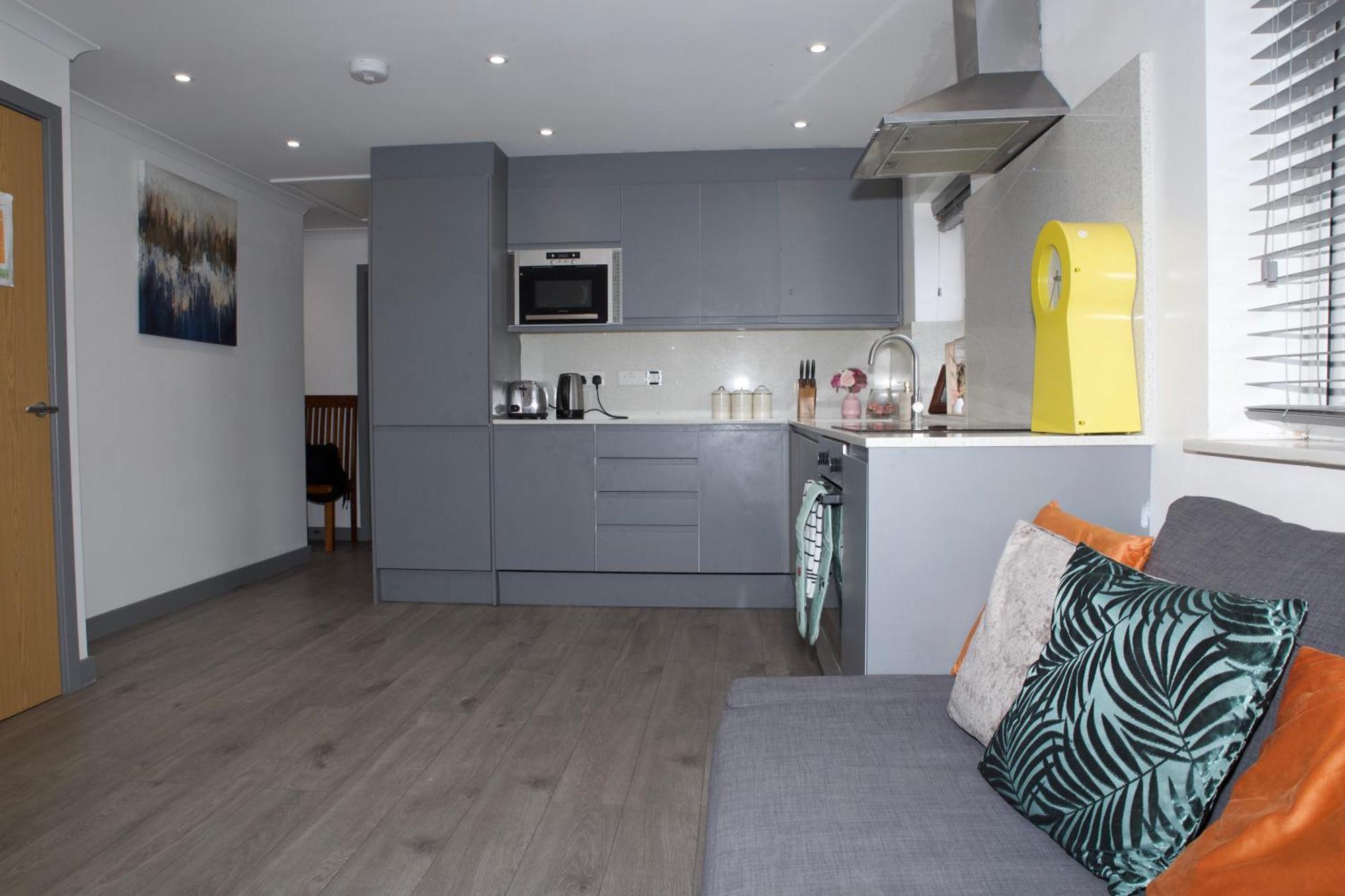 Spacious Modern 2 Bed Flat In City Centre Reading Exterior photo