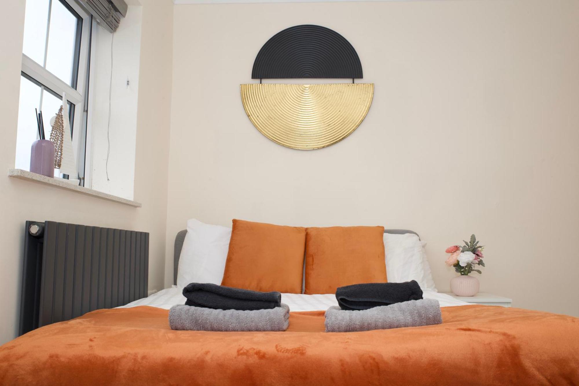Spacious Modern 2 Bed Flat In City Centre Reading Exterior photo