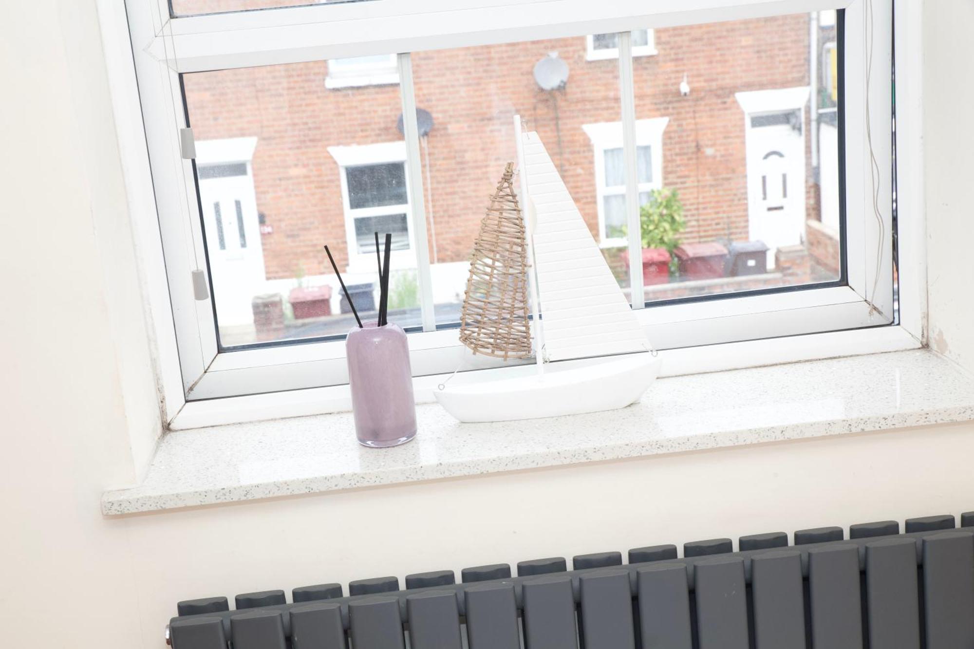 Spacious Modern 2 Bed Flat In City Centre Reading Exterior photo